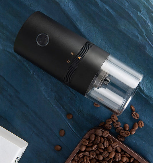 Efficient coffee grinder with USB Type-C charging and ceramic grinding core